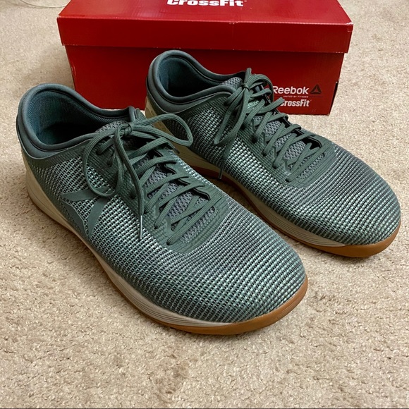 nano 8 green